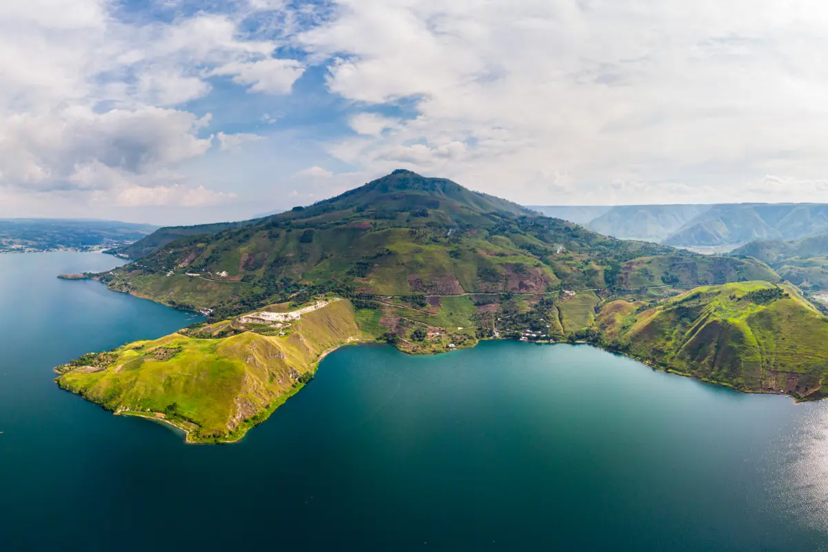 Destinasi Wisata Pulau Samosir