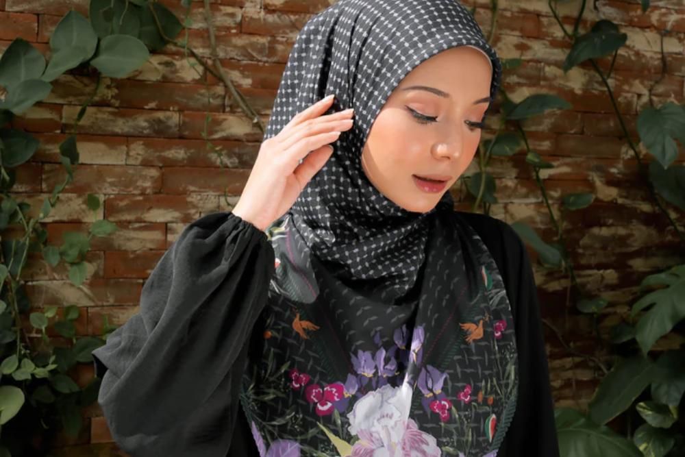 Rekomendasi Jilbab Segi Empat